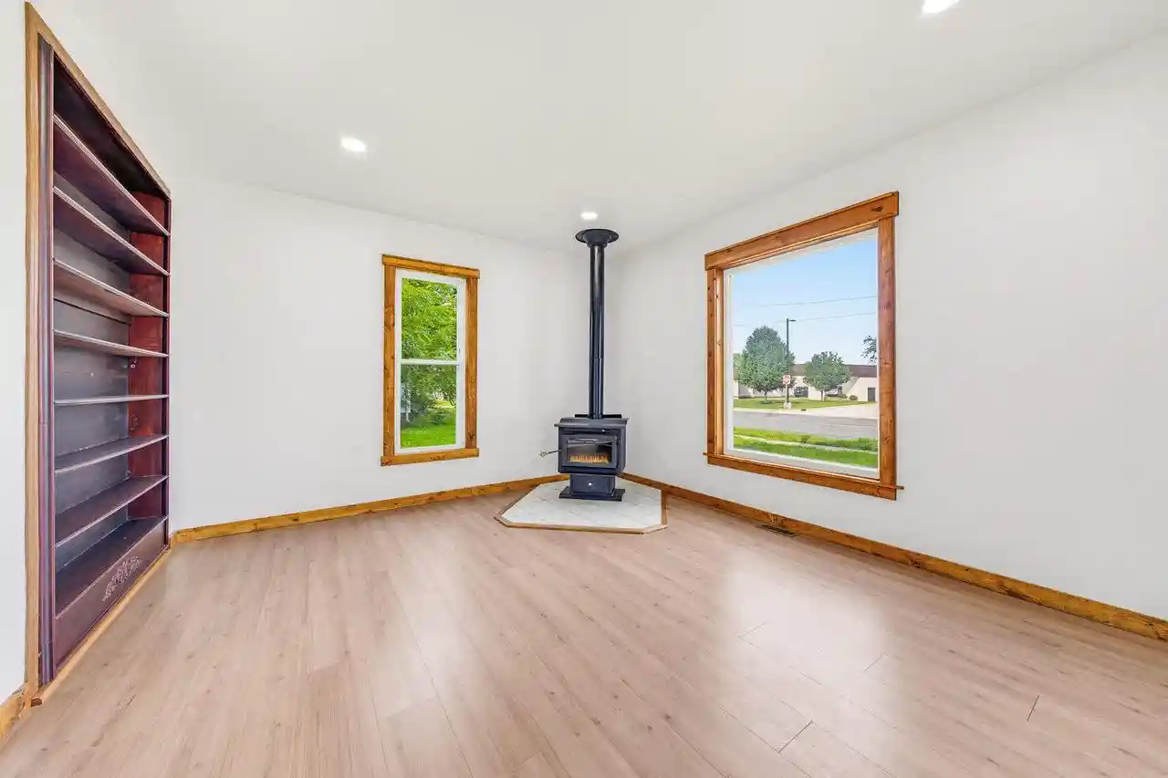 Photo 3 of Sale Pending at 125 Parkview Dr Dr, Milton, WI 53563 | MLS# 1977032 | Listing updated on 2026-09-08