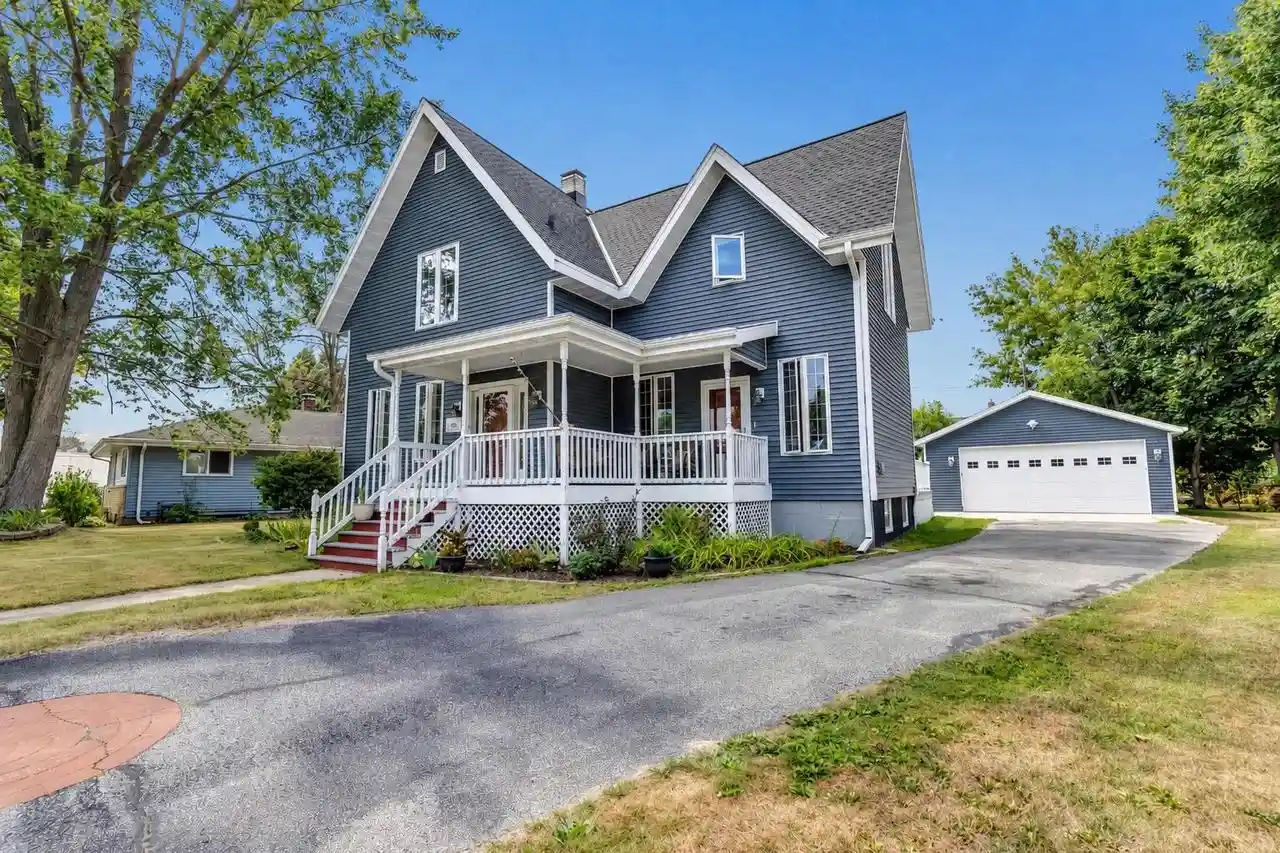 1st image of 405 Superior Avenue Avenue, Oconto, WI 54153 | MLS# 50331334