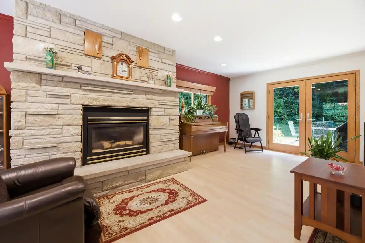 Photo 3 of Sale Pending at 23216 Highway 43, Winona, MN 55987 | MLS# 1977038 | Listing updated on 2026-08-31