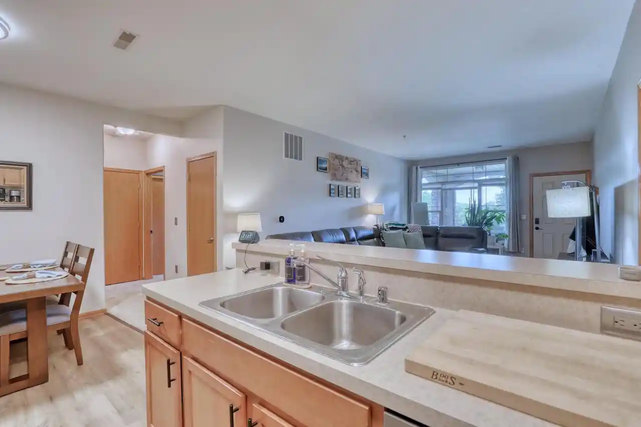 5th image of 2933 W Drexel Ave Ave, Franklin, WI 53132