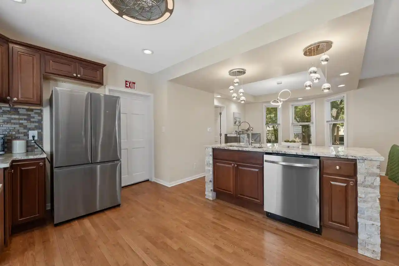 Photo 39 of Single family home for sale at 915 E Homer St, Milwaukee, WI 53207 | MLS# 1977041 | Listing updated on 2026-09-12