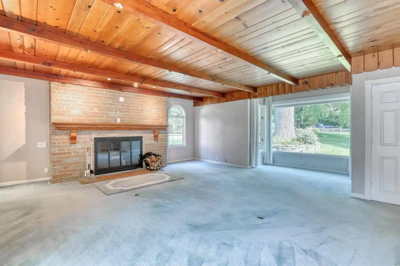 Photo 3 of Single family home for sale at 2737 S Waukesha Road Road, Milwaukee, WI 53227 | MLS# 1977045 | Listing updated on 2026-08-24
