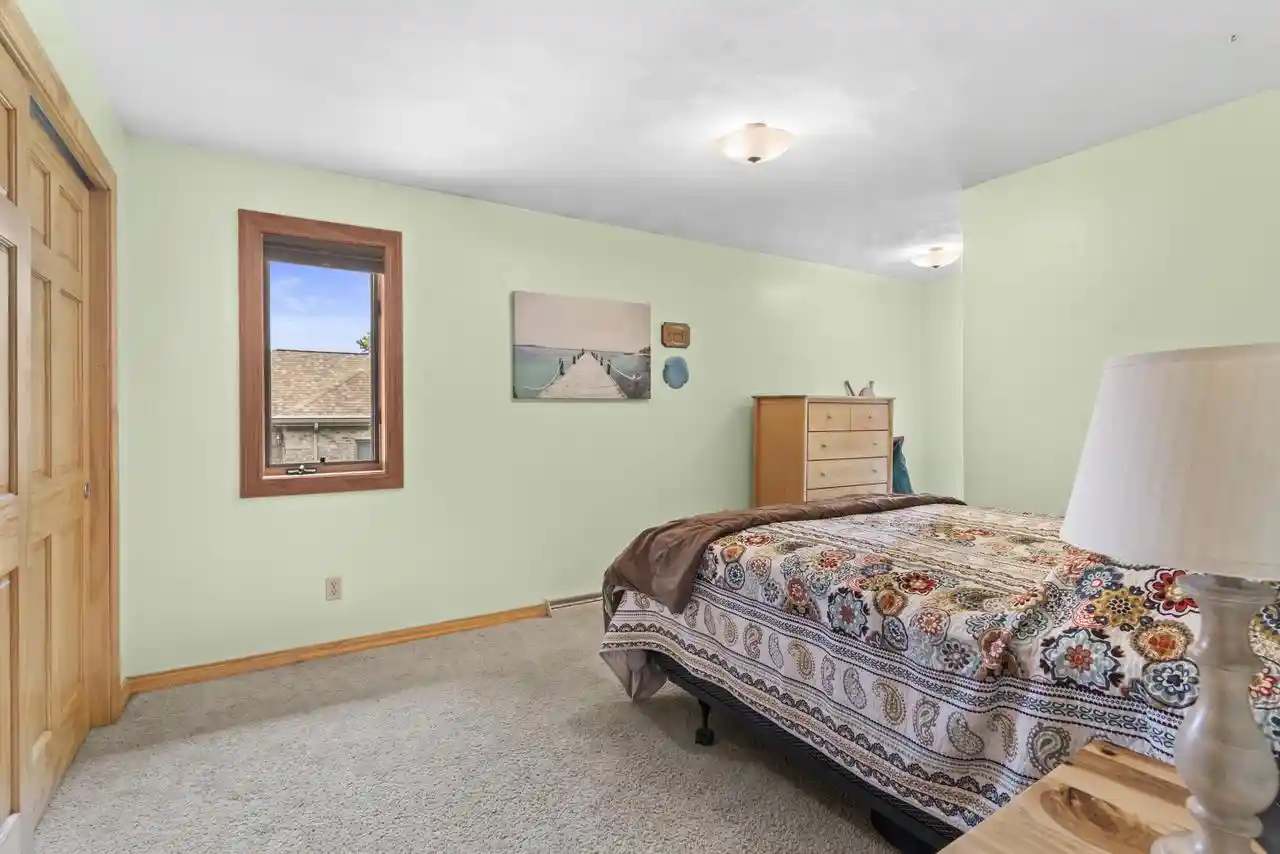 Photo 3 of Single family home for sale at 1261 Gavin Road Road, Neenah, WI 54956 | MLS# 50331320 | Listing updated on 2026-08-30
