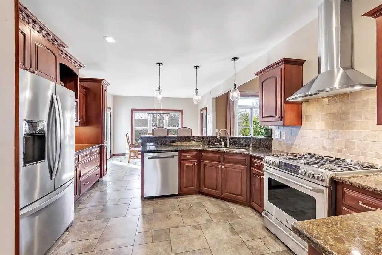 Photo 3 of Single family home for sale at 2903 Bally Bunion Lane Lane, Green Bay, WI 54311 | MLS# 50331340 | Listing updated on 2026-08-26
