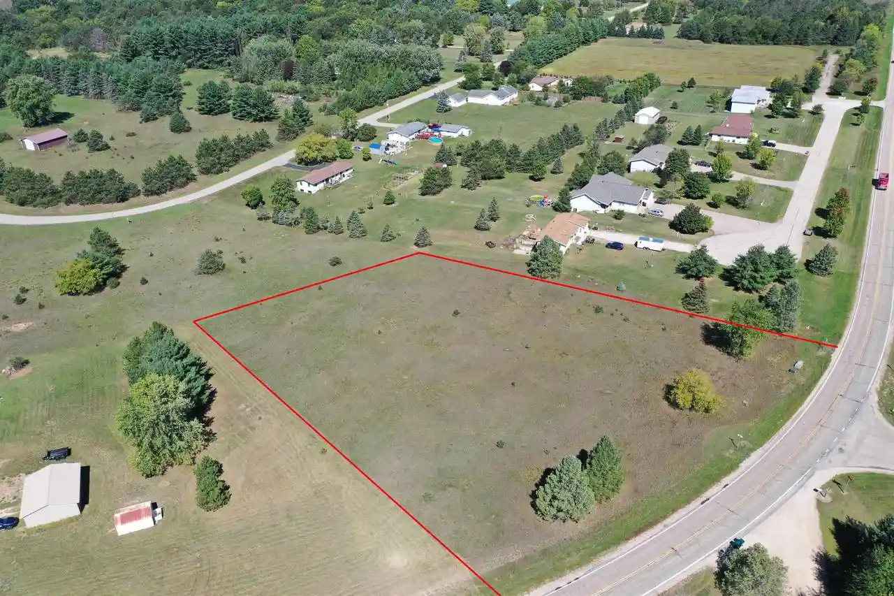 1st image of Hwy K, Waupaca, WI 54981 | MLS# 50331343