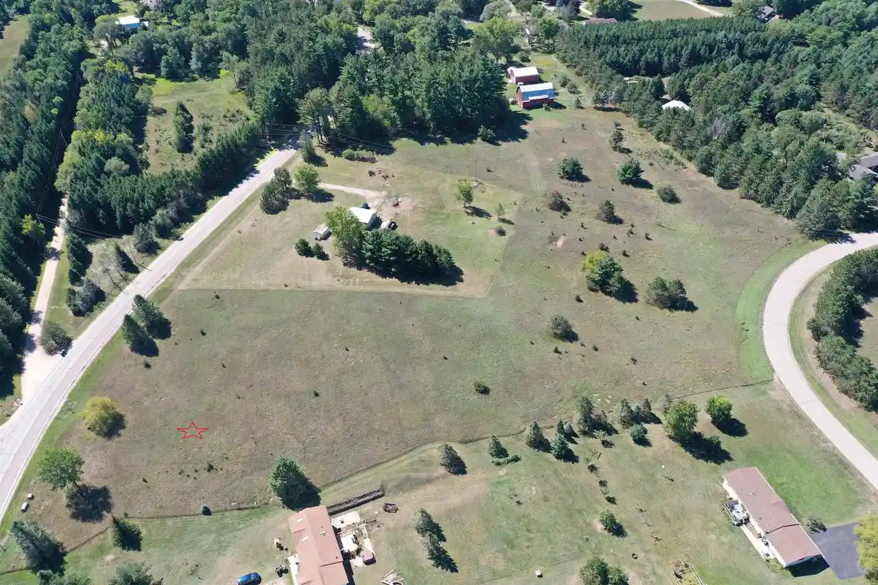 2nd image of Hwy K, Waupaca, WI 54981 | MLS# 50331343