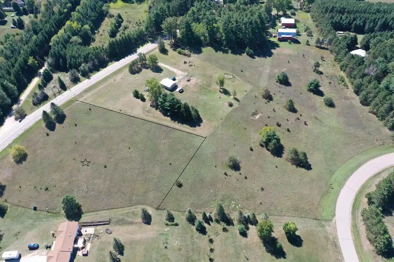 3rd image of Hwy K, Waupaca, WI 54981 | MLS# 50331343