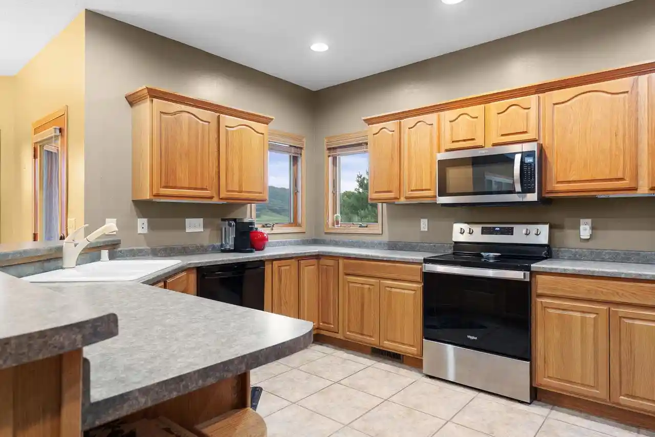3rd image of N8670 Hanson Dr Dr, Holmen, WI 54636 | MLS# 1977055