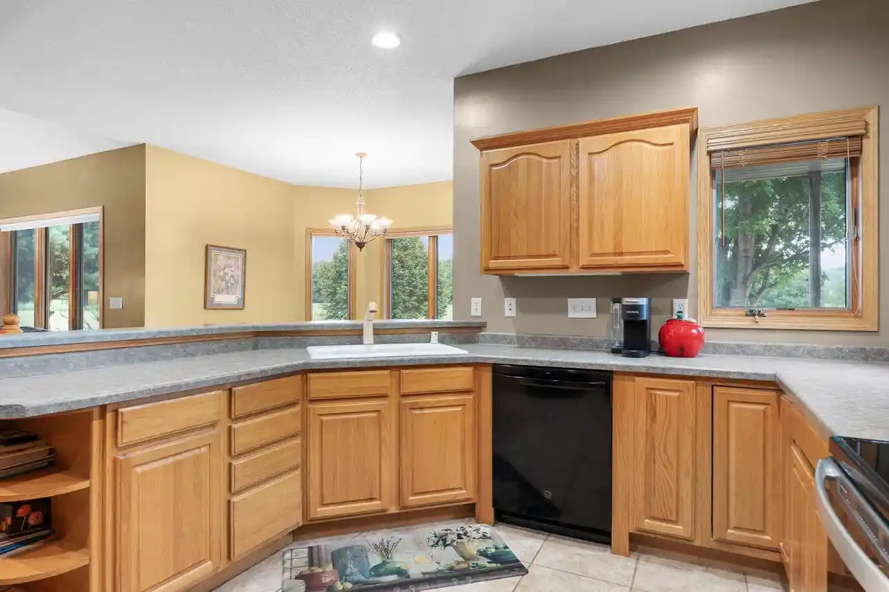 4th image of N8670 Hanson Dr Dr, Holmen, WI 54636 | MLS# 1977055