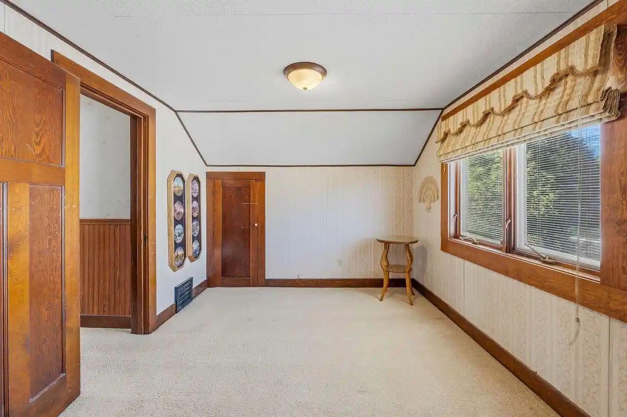Photo 3 of Single family home for sale at 2024 Illinois Avenue Avenue, New Holstein, WI 53061 | MLS# 50331345 | Listing updated on 2026-09-03
