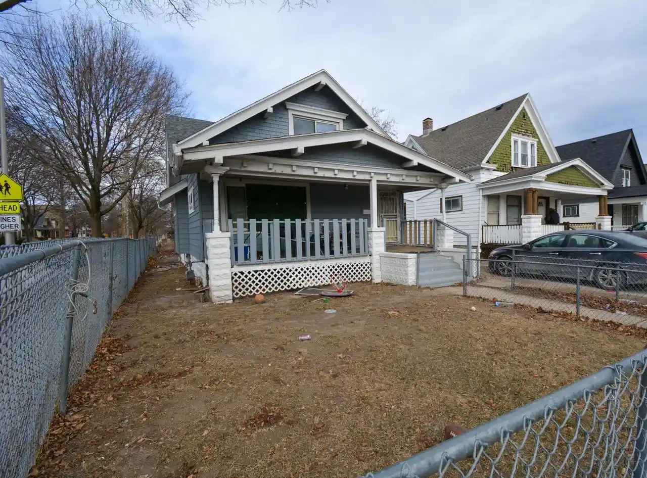 Photo 2 of Single family home for sale at 1532 W Concordia Avenue Avenue, Milwaukee, WI 53206 | MLS# 1977058 | Listing updated on 2026-09-08