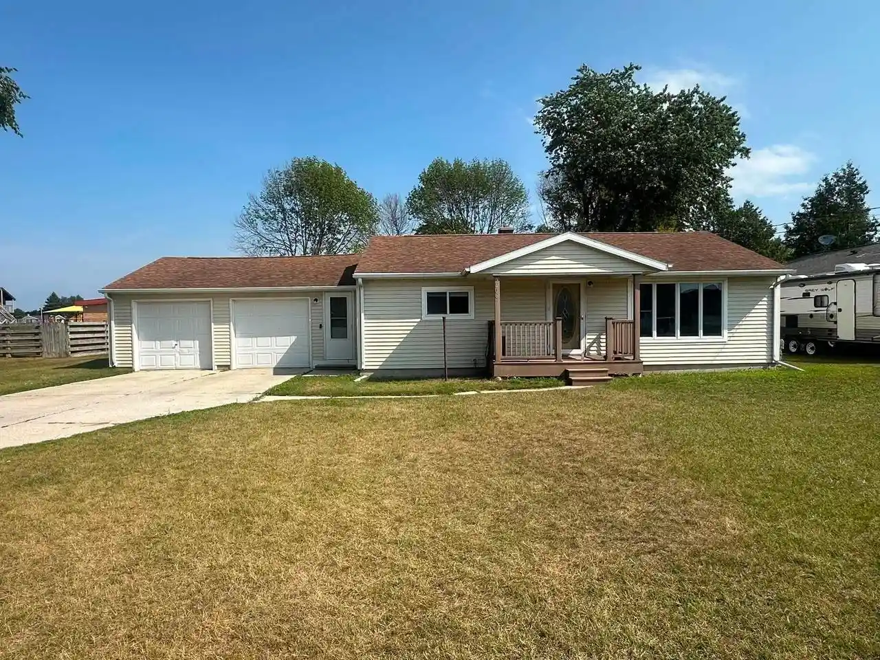 1st image of 2406 34th Street Street, Two Rivers, WI 54241 | MLS# 50331348