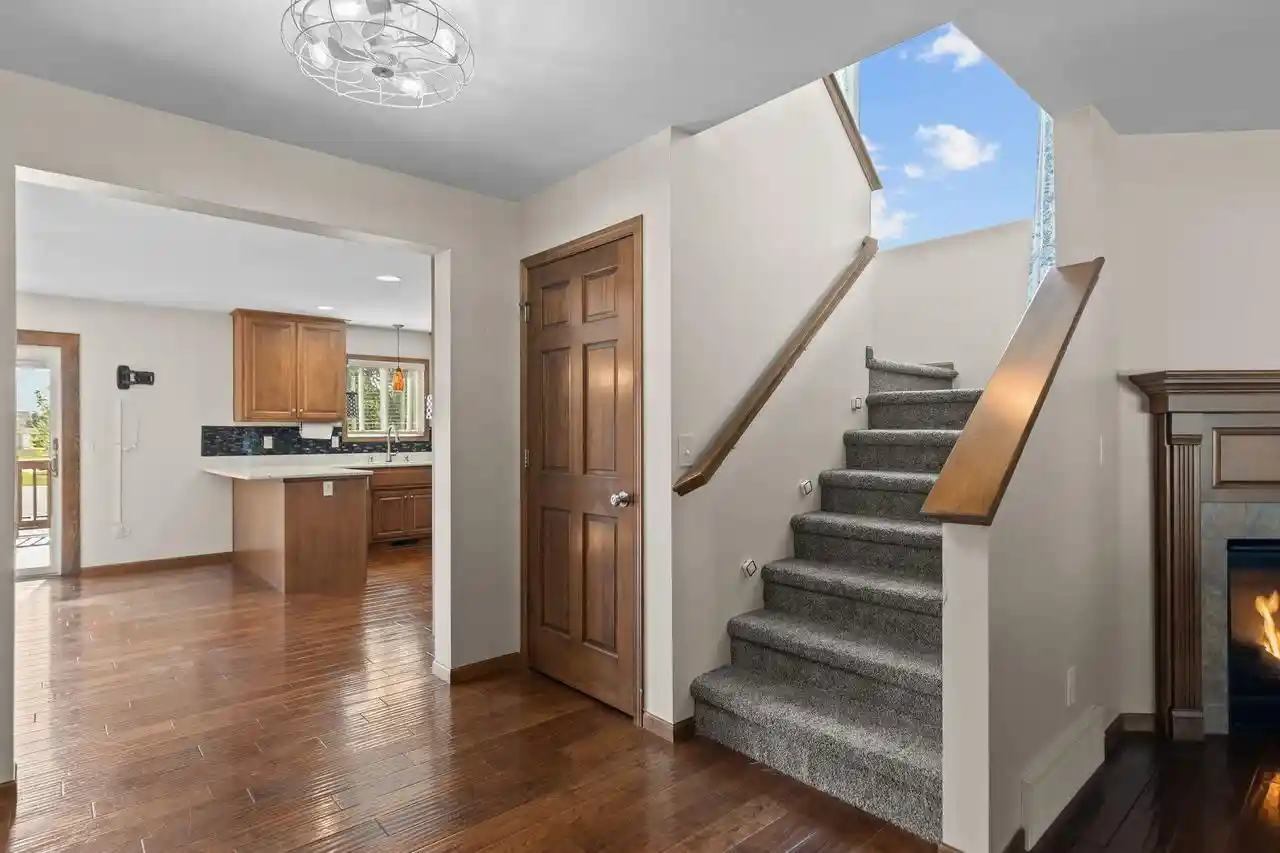 Photo 2 of Single family home for sale at 2876 Chrystella Dr Dr, Menasha, WI 54952 | MLS# 50331333 | Listing updated on 2026-09-03