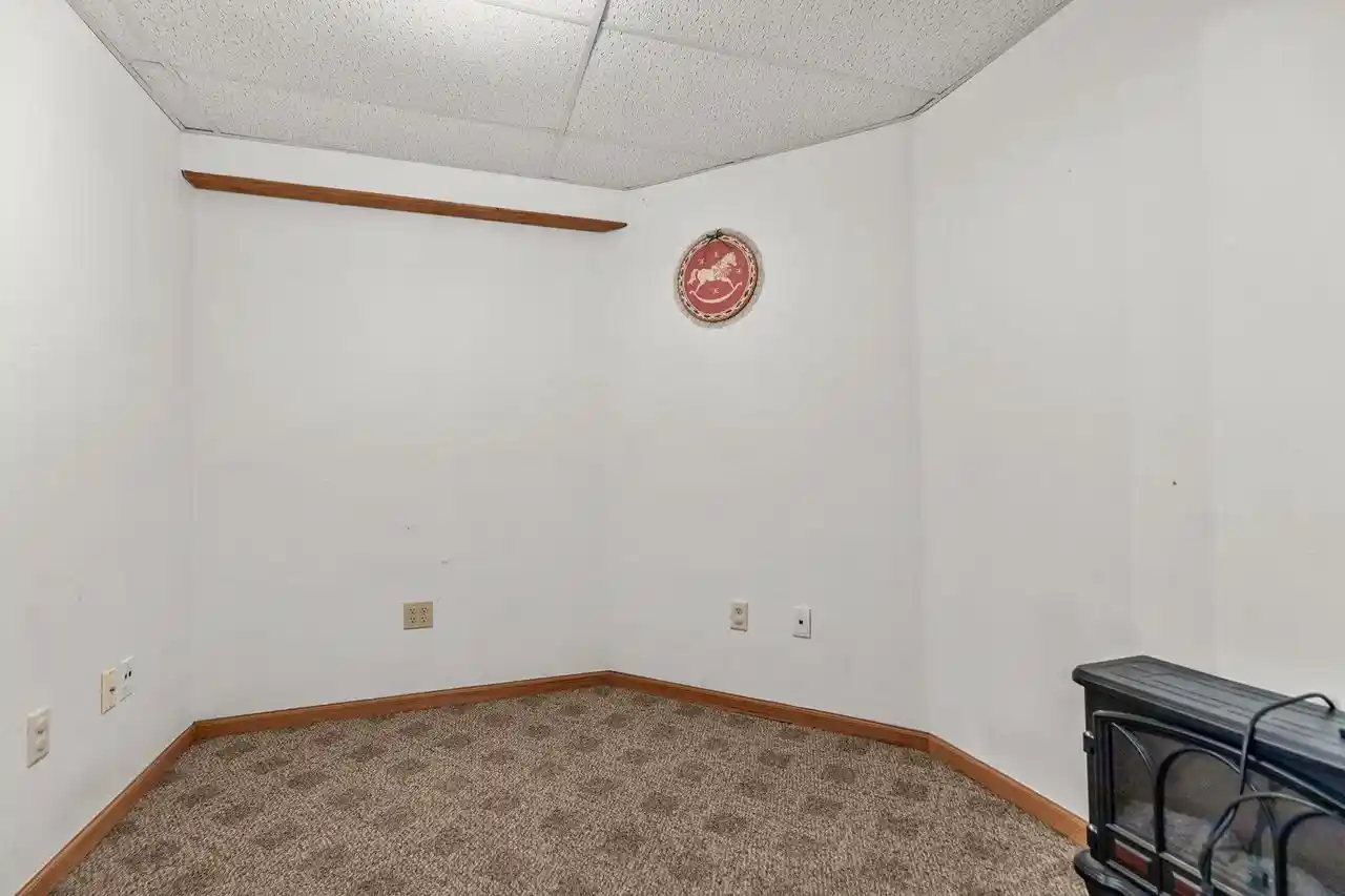 Photo 3 of Single family home for sale at N1391 Woodland Dr Dr, Greenville, WI 54942 | MLS# 50331350 | Listing updated on 2026-08-31