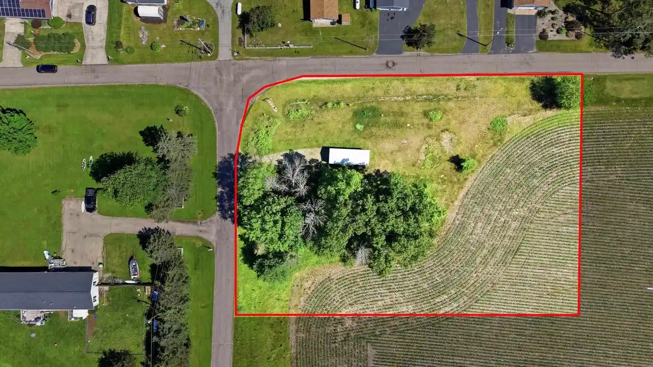 3rd image of N3292 Evelyn Street Street, Weyauwega, WI 54983 | MLS# 50331354