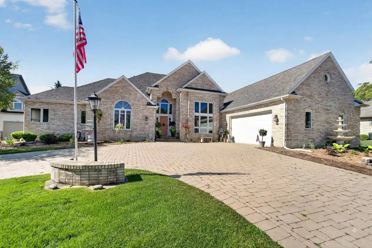 Photo 1 of Single family home for sale at 3223 13th Pl Pl, Kenosha, WI 53144 | MLS# 1977067 | Listing updated on 2026-09-04