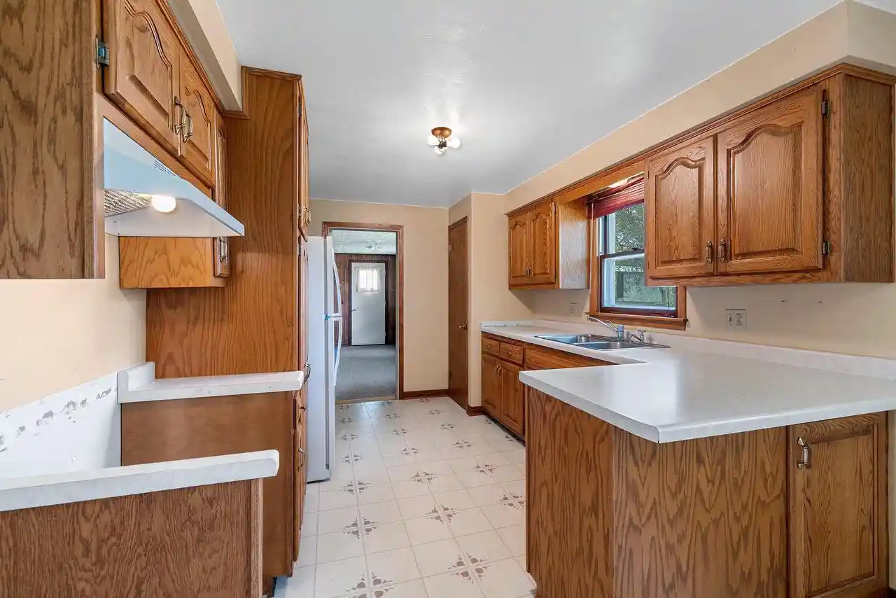 Photo 3 of Single family home for sale at 1648 View Lane Lane, Green Bay, WI 54313 | MLS# 50331365 | Listing updated on 2026-08-22