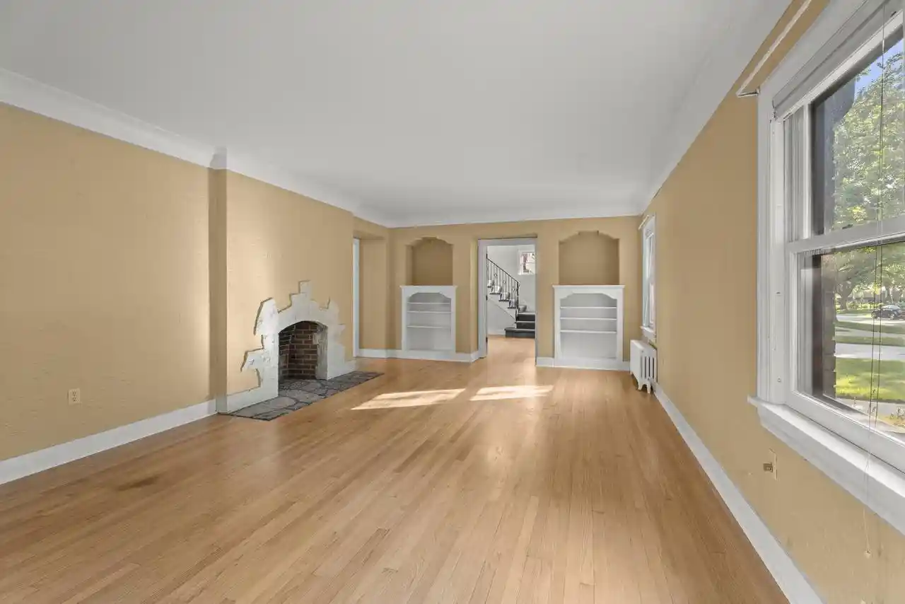 Photo 2 of Single family home for sale at 740 S Quincy Street Street, Green Bay, WI 54301 | MLS# 50331341 | Listing updated on 2026-09-21