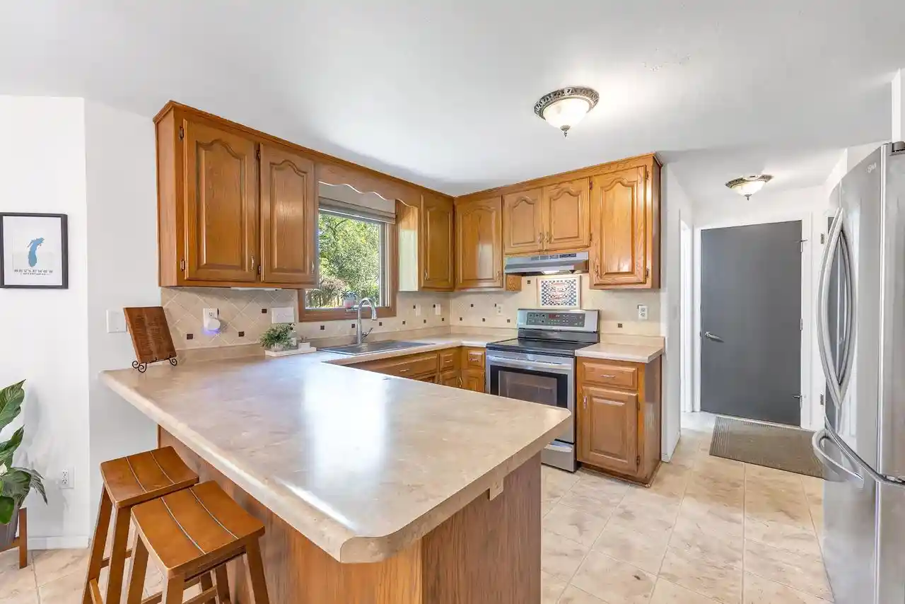 Photo 2 of Single family home for sale at 3108 Summer Pl Pl, Green Bay, WI 54313 | MLS# 50331358 | Listing updated on 2026-08-23
