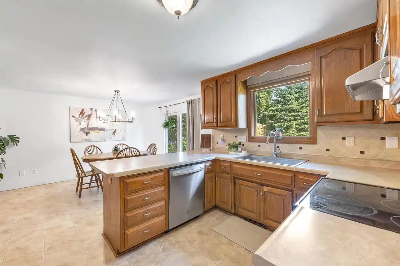 Photo 3 of Single family home for sale at 3108 Summer Pl Pl, Green Bay, WI 54313 | MLS# 50331358 | Listing updated on 2026-08-23