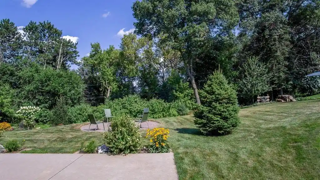 Photo 3 of Sale Pending at 2229 Orchard Pl Pl, Eau Claire, WI 54703 | MLS# 1604403 | Listing updated on 2026-09-22