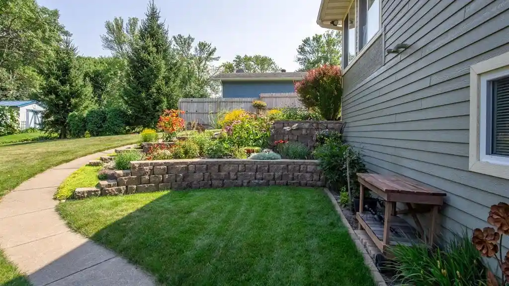 Photo 3 of Sale Pending at 2229 Orchard Pl Pl, Eau Claire, WI 54703 | MLS# 1604403 | Listing updated on 2026-09-22