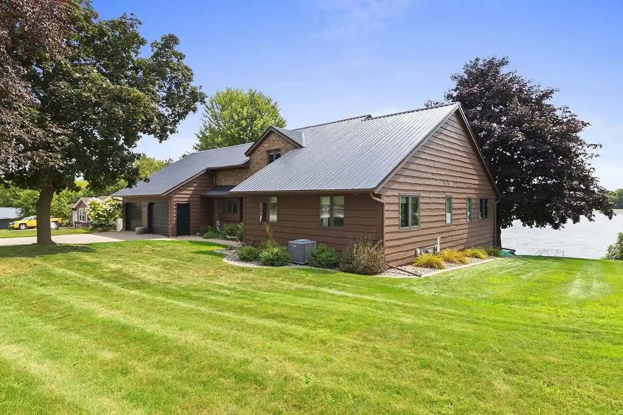 1st image of 125 W Highland Dr Dr, Oconto Falls, WI 54154 | MLS# 50331369
