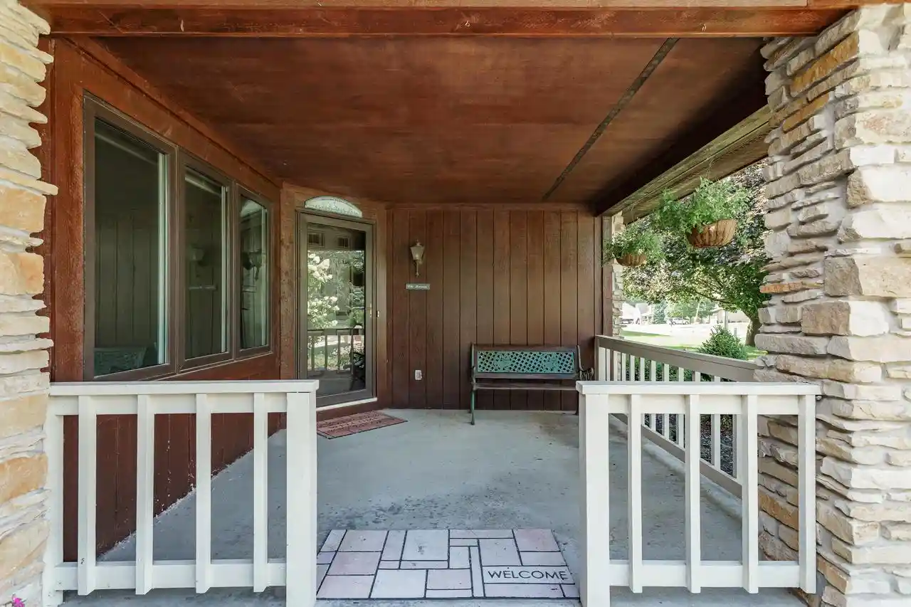 5th image of 1605 Country Club Lane Lane, Watertown, WI 53098 | MLS# 1977075