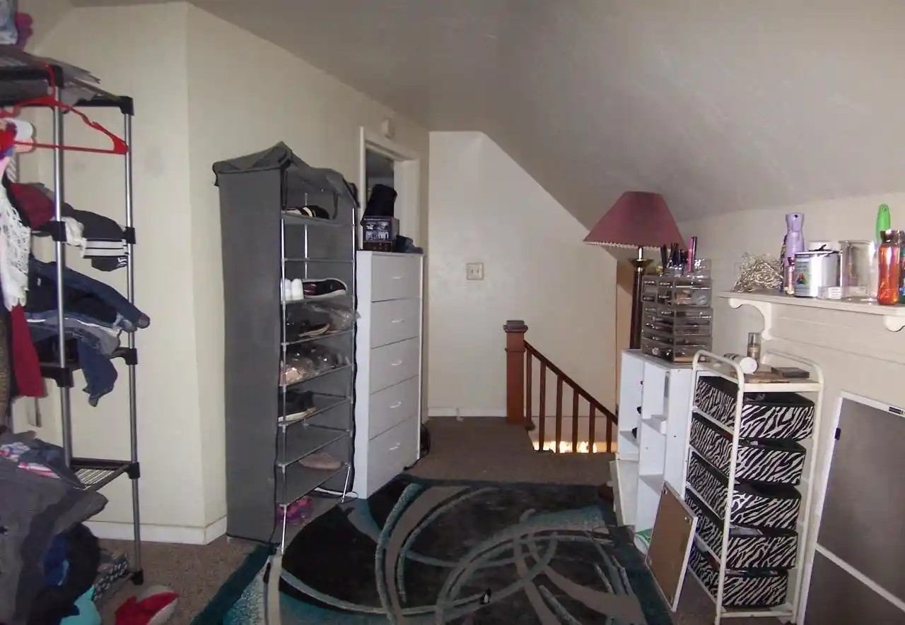 Photo 2 of Sale Pending at 1136 Garfield Avenue Avenue, Marinette, WI 54143 | MLS# 50331322 | Listing updated on 2026-09-24