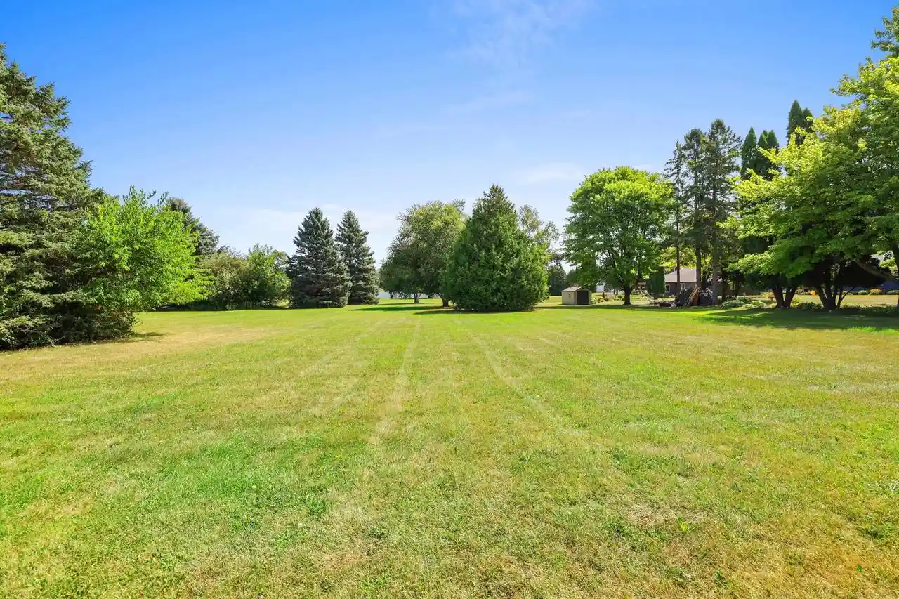 Photo 4 of Land for sale at 380 S Mayflower Dr Dr, Appleton, WI 54914 | MLS# 50331372 | Listing updated on 2026-08-20