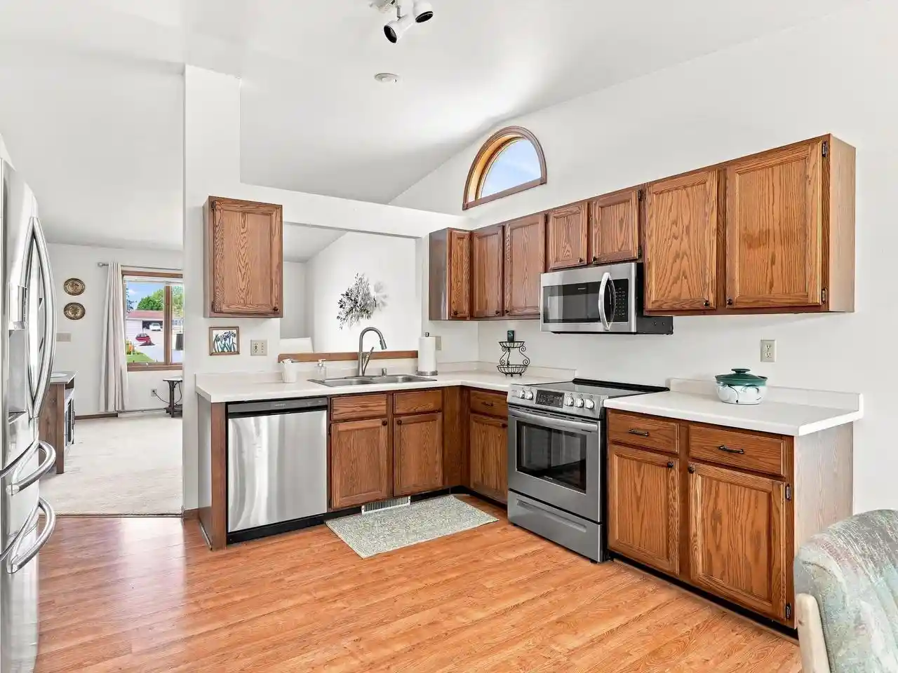 4th image of 2033 Kellner Street Street, Manitowoc, WI 54220 | MLS# 1977076
