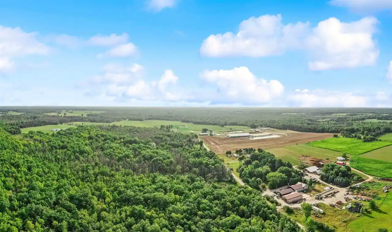3rd image of Sunnyview Lane Lane, Crivitz, WI 54114 | MLS# 50331377