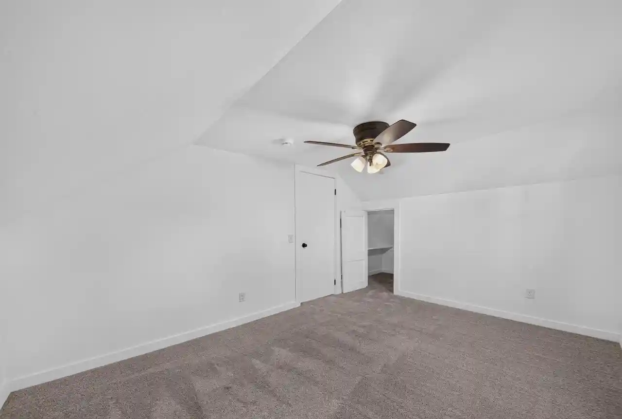 5th image of 400 W 7Th Avenue Avenue, Oshkosh, WI 54902 | MLS# 50331378