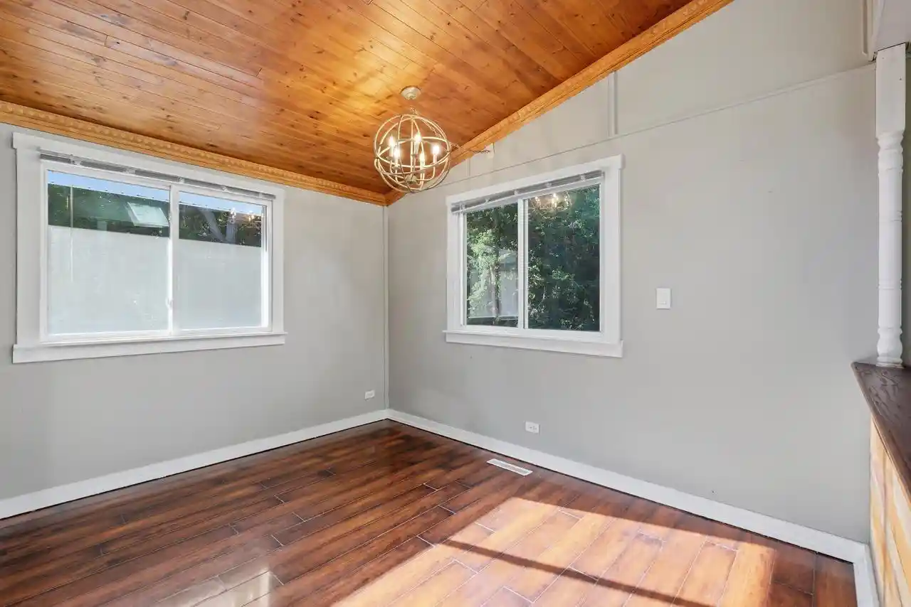 Photo 2 of Single family home for sale at 121 Seminole Dr, Edgerton, WI 53534 | MLS# 2030955 | Listing updated on 2026-09-12