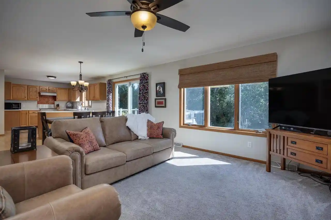 Photo 4 of Single family home for sale at 3517 Ice Age Dr, Madison, WI 53719 | MLS# 2030958 | Listing updated on 2026-09-15