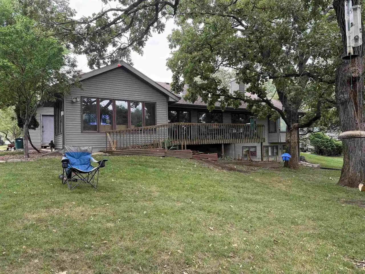 Photo 4 of Single family home for sale at 308 Fox Circle Circle, Cottage Grove, WI 53527 | MLS# 2030959 | Listing updated on 2026-08-26