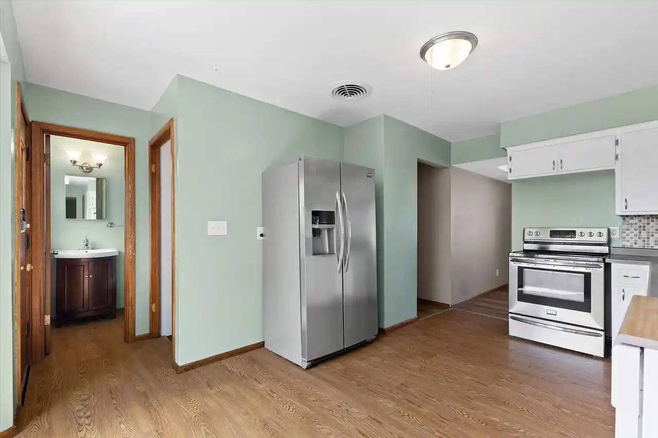 4th image of 237 N 113Th Street Street, Milwaukee, WI 53226 | MLS# 1977105