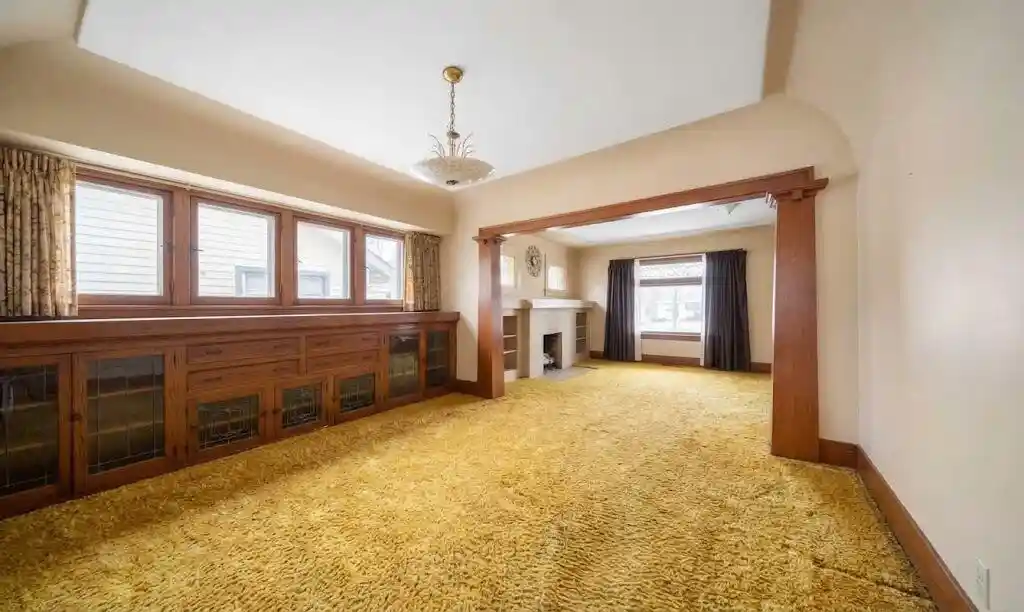 3rd image of 4070 N 16Th Street Street, Milwaukee, WI 53209 | MLS# 1977110