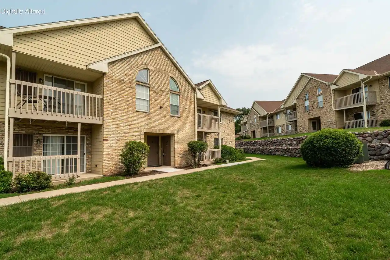 1st image of 4887 Easy Street Street #16, Hartland, WI 53029 | MLS# 1977119