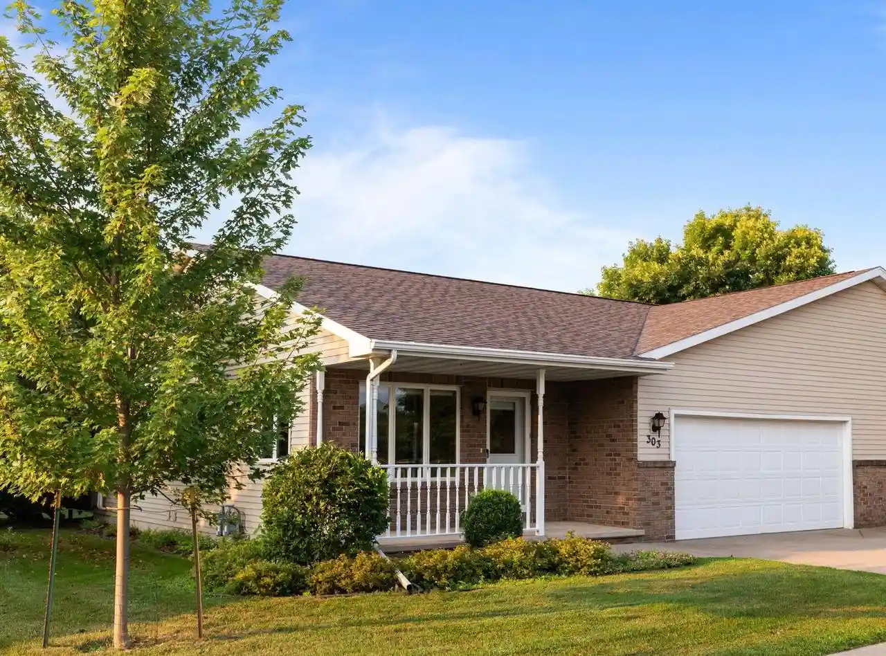 Photo 1 of Condo for sale at 303 Parkview Lane Lane, Kimberly, WI 54136 | MLS# 50331405 | Listing updated on 2026-08-31