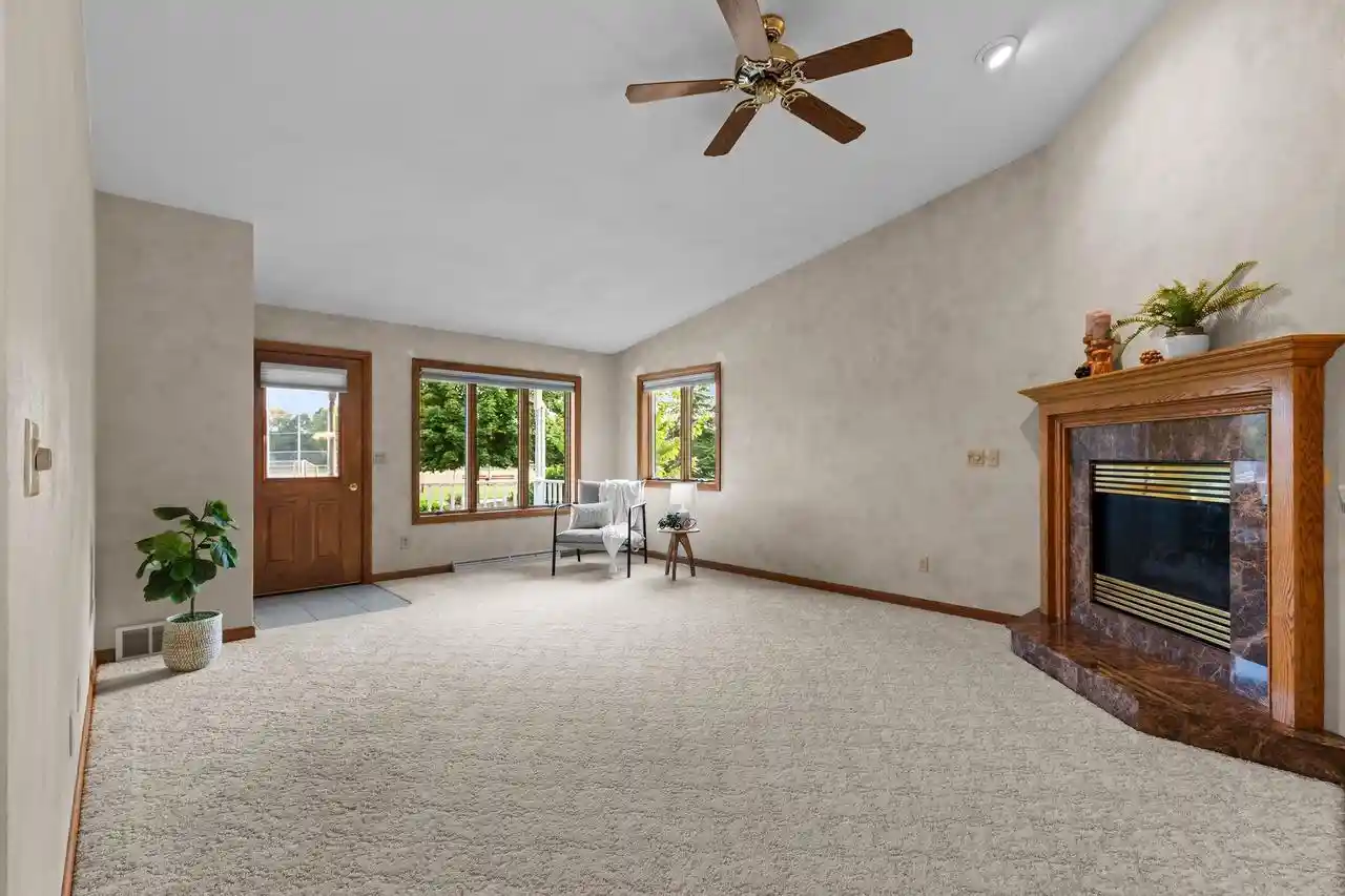 Photo 2 of Condo for sale at 303 Parkview Lane Lane, Kimberly, WI 54136 | MLS# 50331405 | Listing updated on 2026-08-31