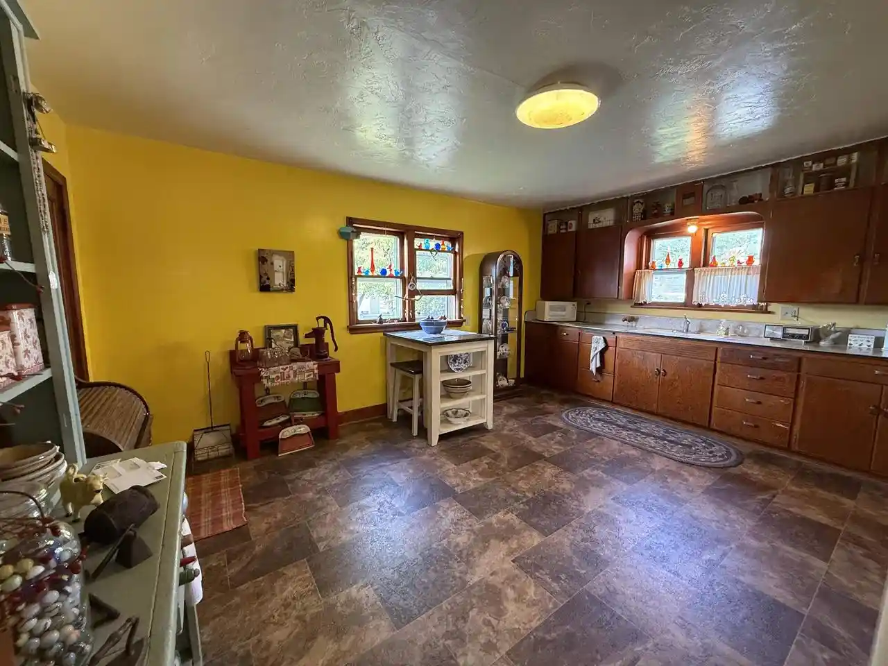 4th image of 311 Terrace Avenue Avenue, Marinette, WI 54143 | MLS# 50331402