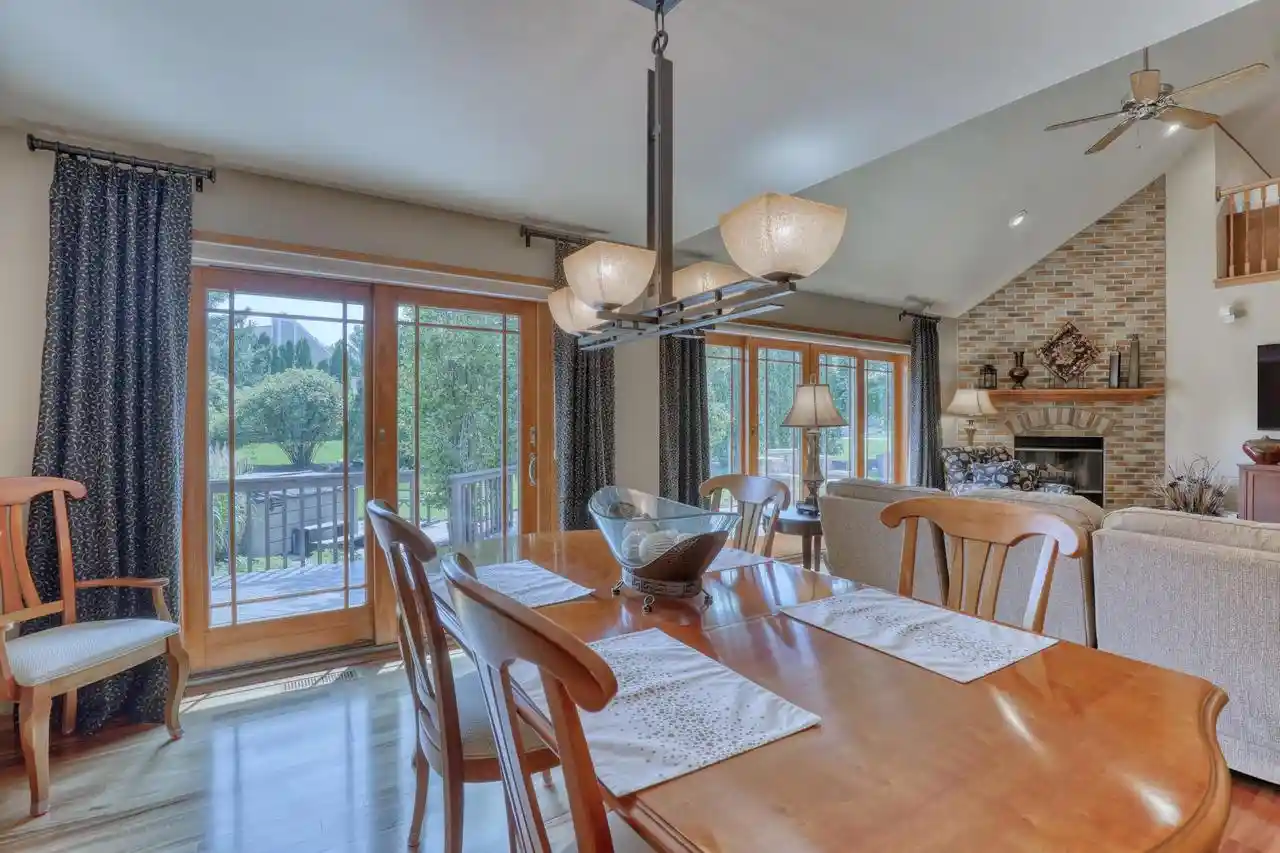 5th image of 13865 W Linfield Dr Dr, New Berlin, WI 53151 | MLS# 1977121