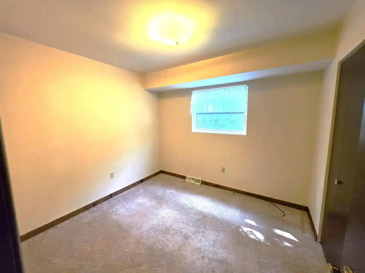 Photo 4 of Multi family home for sale at 1504 Superior Avenue Avenue, Oconto, WI 54153 | MLS# 50331394 | Listing updated on 2026-09-24