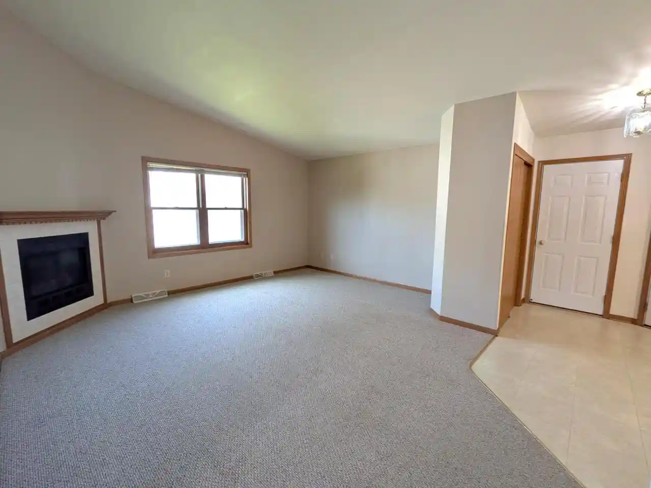 2nd image of 1109 Firethorn Dr Dr #1, West Bend, WI 53090 | MLS# 1977123