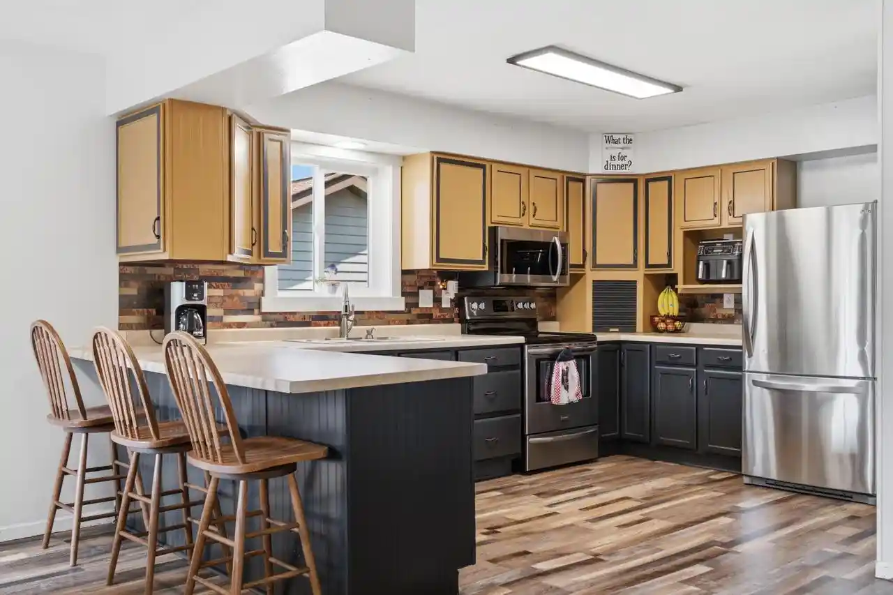 3rd image of 1211 Oak Avenue N Avenue N, Onalaska, WI 54650 | MLS# 1977150