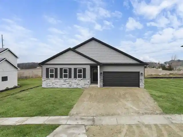 1st image of 190 S 8th Street Street, Evansville, WI 53536 | MLS# 2030973