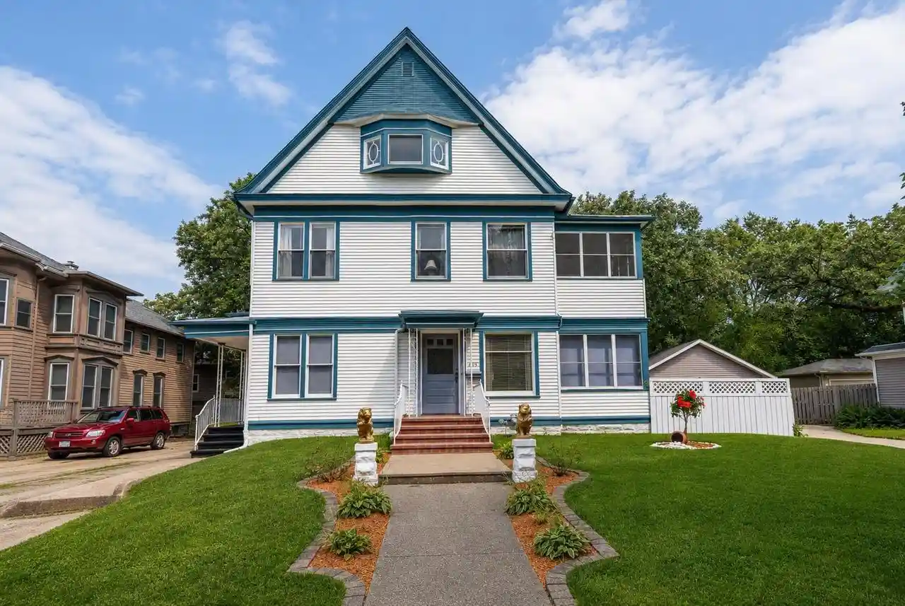 1st image of 643 Park Avenue Avenue, Beloit, WI 53511 | MLS# 2030974