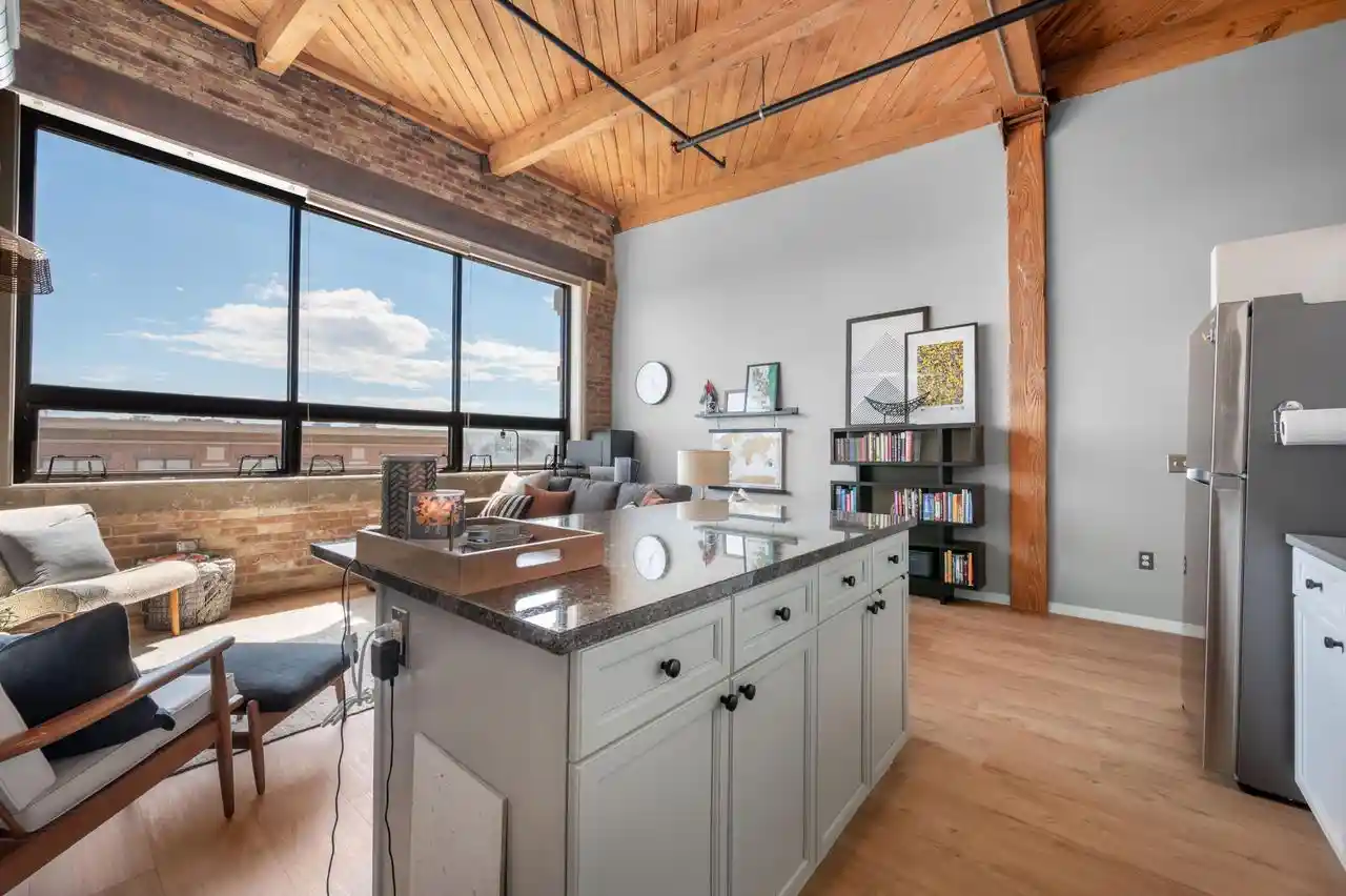 Photo 4 of Sale Pending at 234 E Reservoir Avenue Avenue #606, Milwaukee, WI 53212 | MLS# 1977157 | Listing updated on 2026-09-04