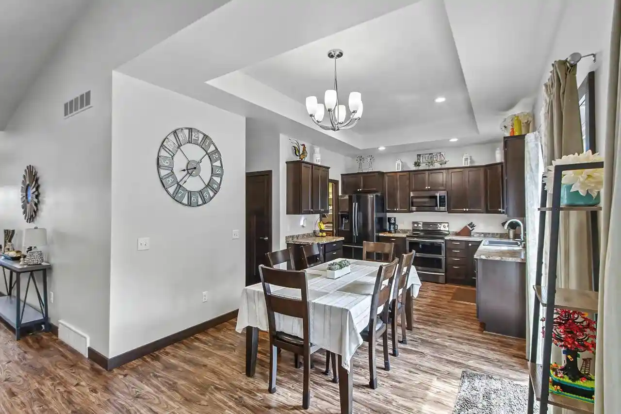 3rd image of 420 Ridgeway Dr Dr, Rio, WI 53960 | MLS# 2030977